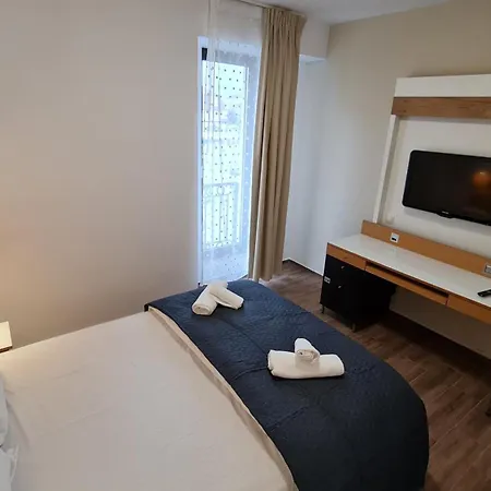 Jafar 4 - 1Br Apartment With Private Balcony Apartmán